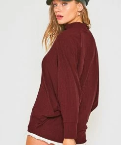 Vine & Love CUT OUT NECK TOP WITH BAT WING SLEEVES