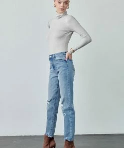 KanCan High Rise Mom Jeans RESORT APPAREL
