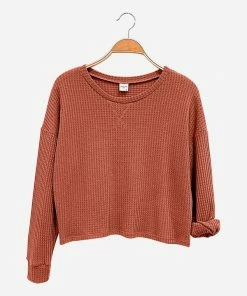 Studio Ko RESORT APPAREL Waffle Crop Sweater - Rust