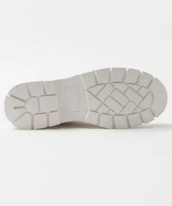 RESORT APPAREL SODA Women's Lug Canvas Boots