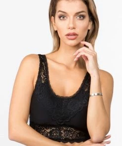Anemone Padded Lace Bralette