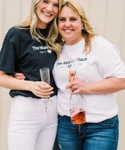 The Market Place RESORT APPAREL Comfort Colors BE FEARLESS