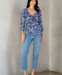 LOVESTITCH Jane Tie Front Top 13 LOVESTITCH Jane Tie Front Top