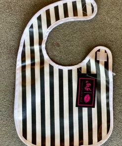 Makeup Junkie Mommy Junkie Bib