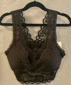 Anemone Padded Lace Bralette