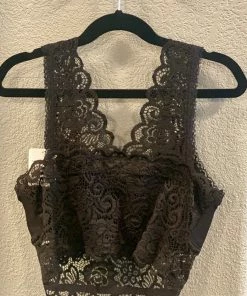 Anemone Padded Lace Bralette