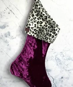 Makeup Junkie Reversible Stocking Crown Jewel