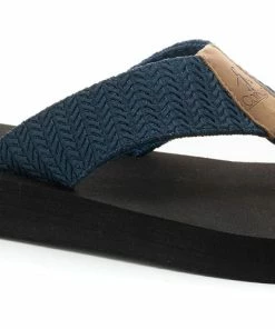 Corkys Lakeside Navy LAKE LIFE