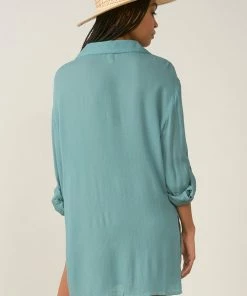 Elan RESORT APPAREL TURKS BUTTON DOWN