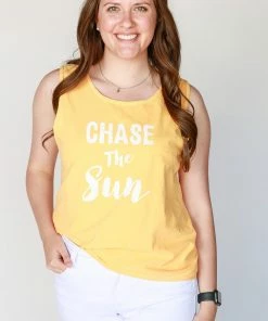 The Market Place Comfort Colors CHASE THE SUN Tank LAKE LIFE