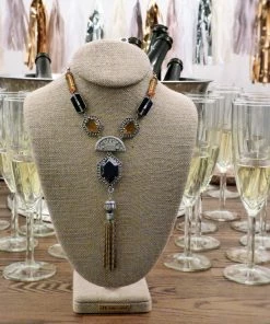 Chloe + Isabel Grand Cabaret Convertible Tassel Necklace 5 Chloe + Isabel Grand Cabaret Convertible Tassel Necklace