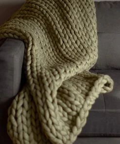 Donna Sharp Chunky Knit Throw Blanket - Olive