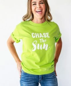 The Market Place Comfort Colors CHASE THE SUN SHORT SLEEVE LAKE LIFE