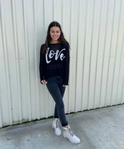 Wooden Ships MERCER BOYFRIEND CREW RESORT APPAREL